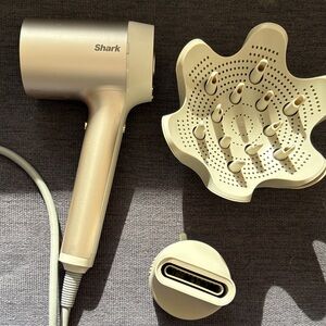 Shark Gold Hair Dryer with Diffuser